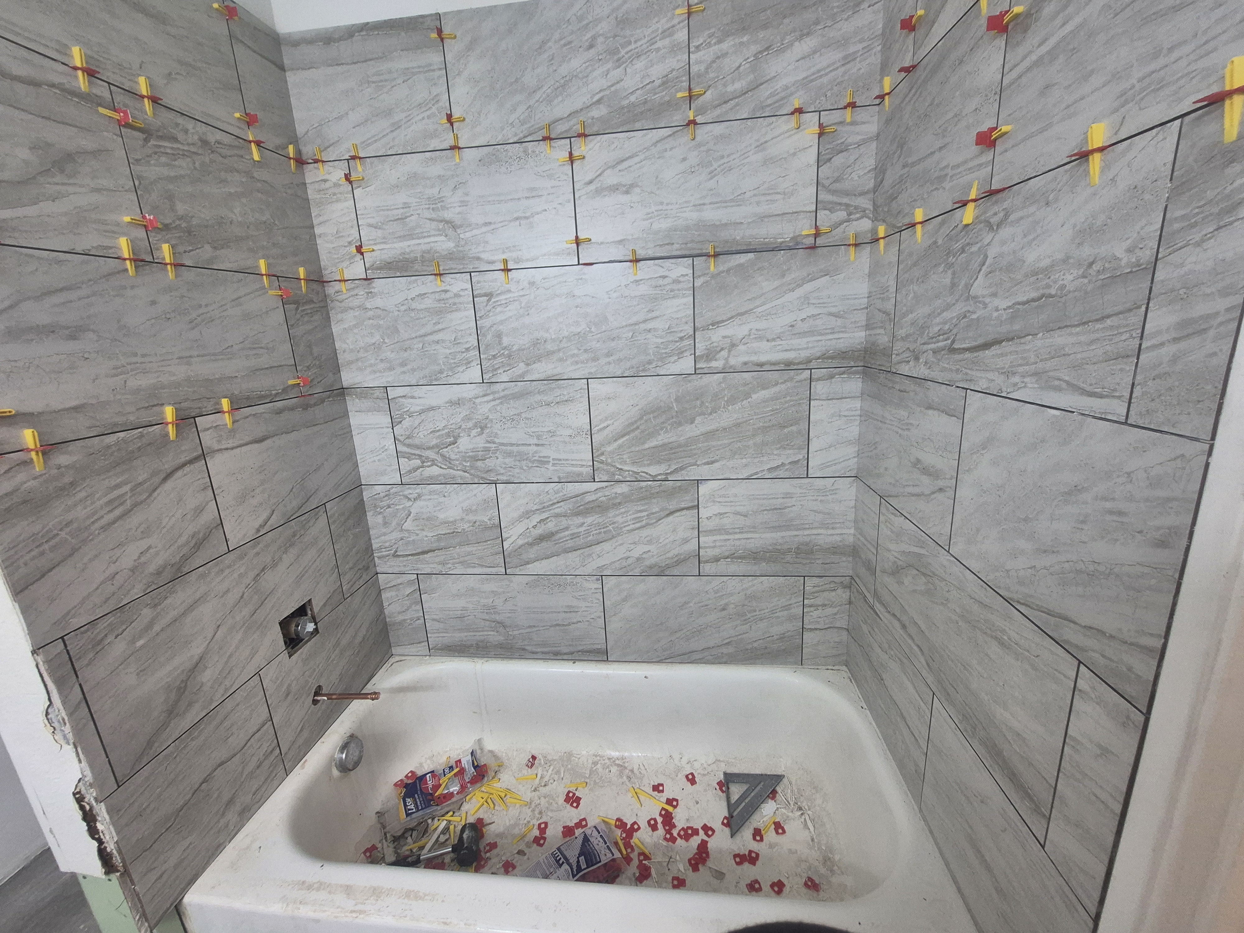 Shower / Tile
